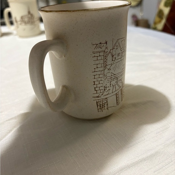 Vintage Charming Cream Ceramic Mug with Wharf Sketch - Picture 4 of 8